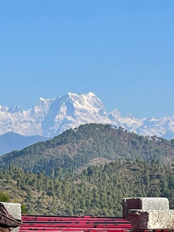 Bsr Farms Resort Pauri Bagian luar foto
