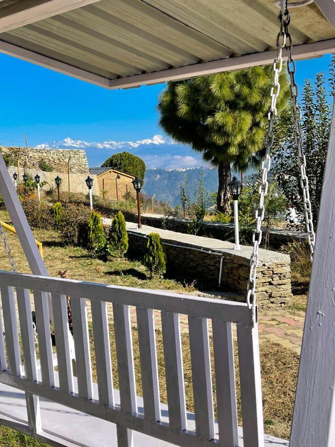 Bsr Farms Resort Pauri Bagian luar foto