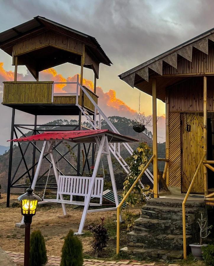 Bsr Farms Resort Pauri Bagian luar foto