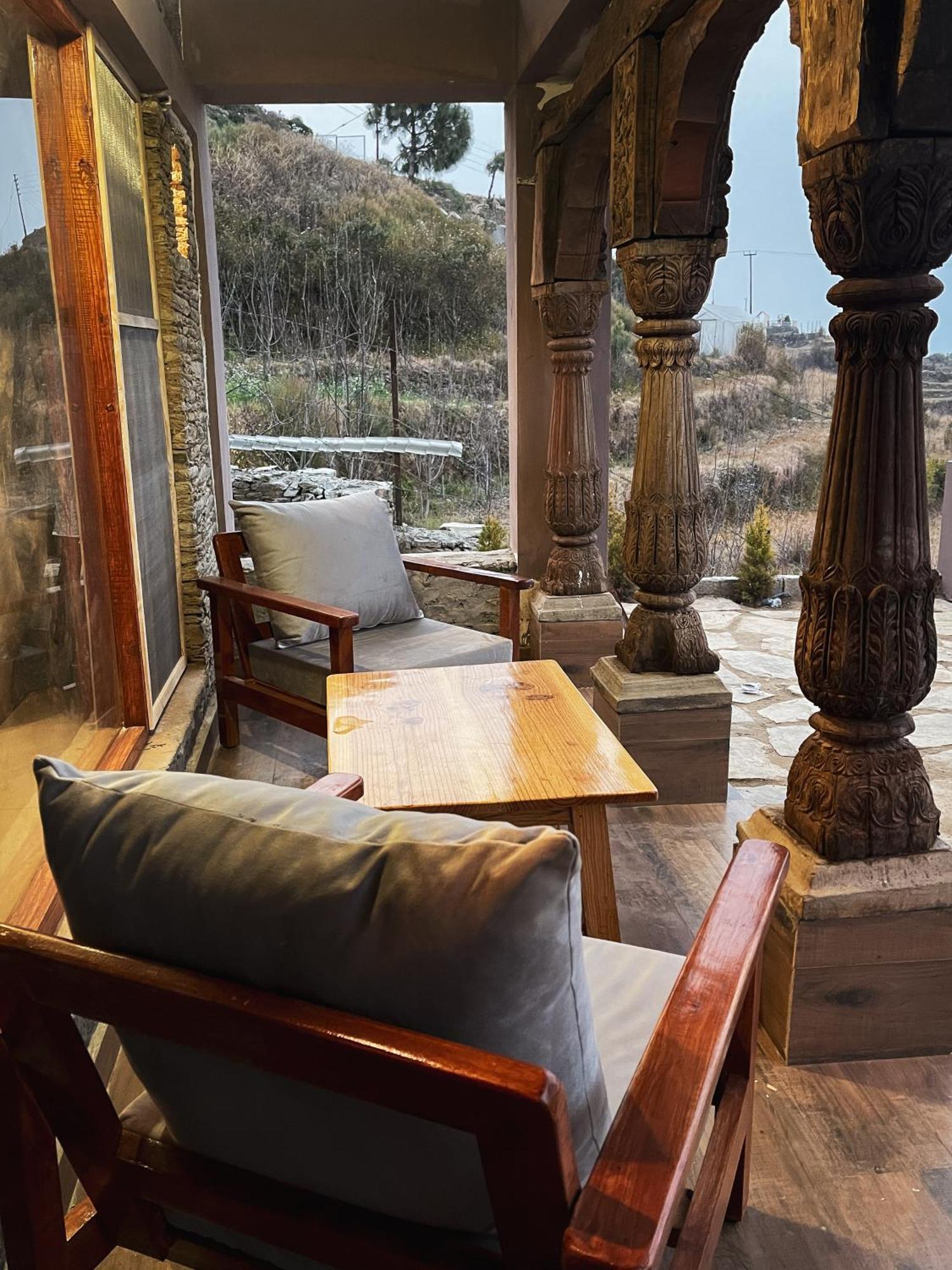 Bsr Farms Resort Pauri Bagian luar foto