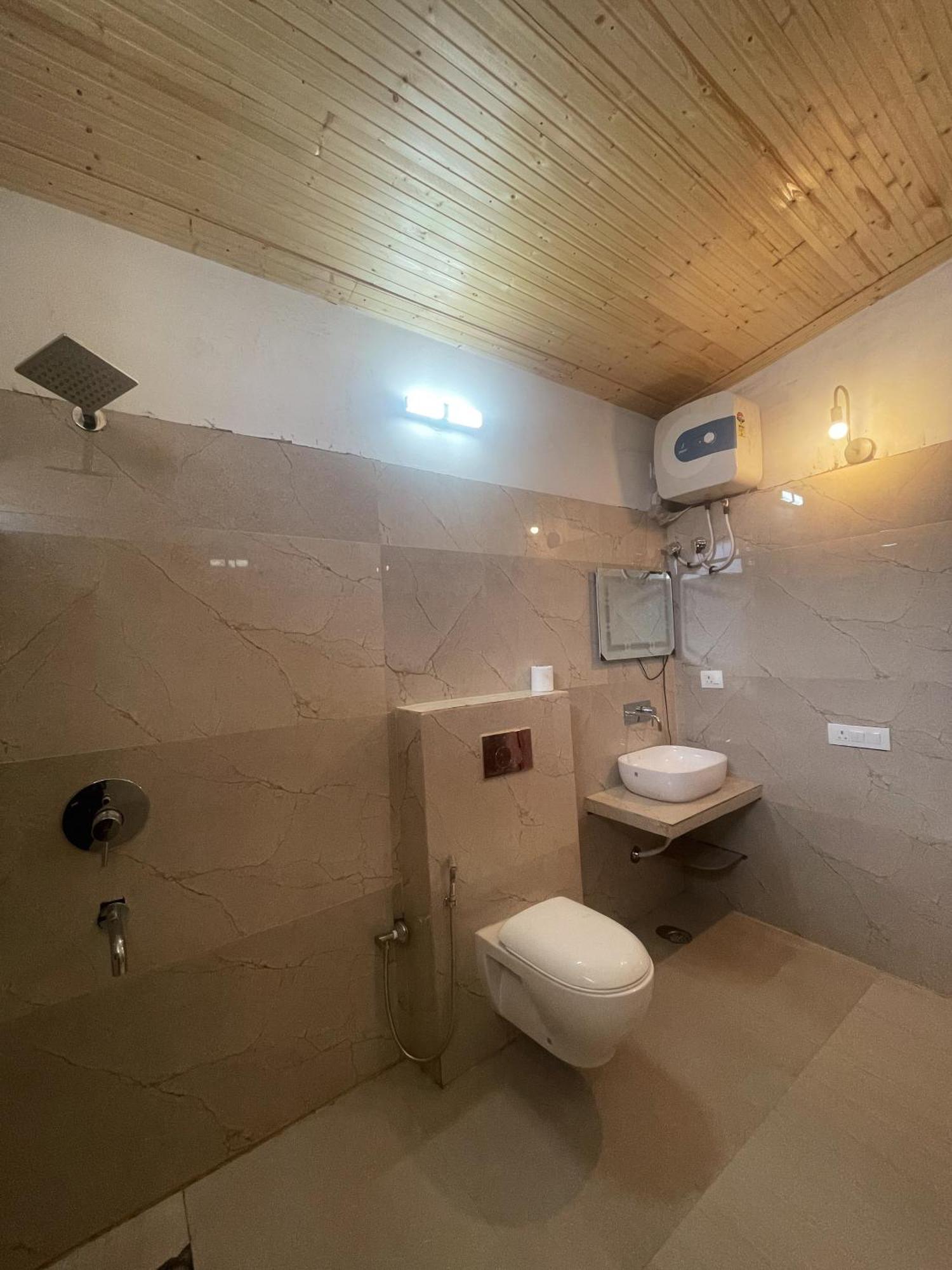 Bsr Farms Resort Pauri Bagian luar foto