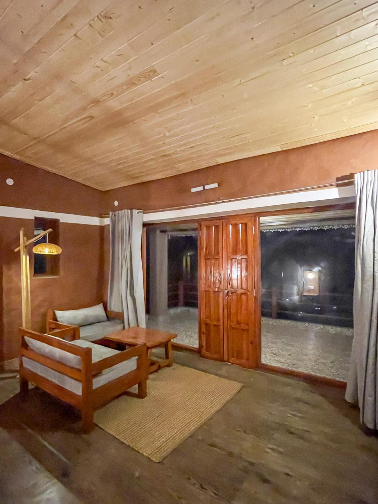 Bsr Farms Resort Pauri Bagian luar foto
