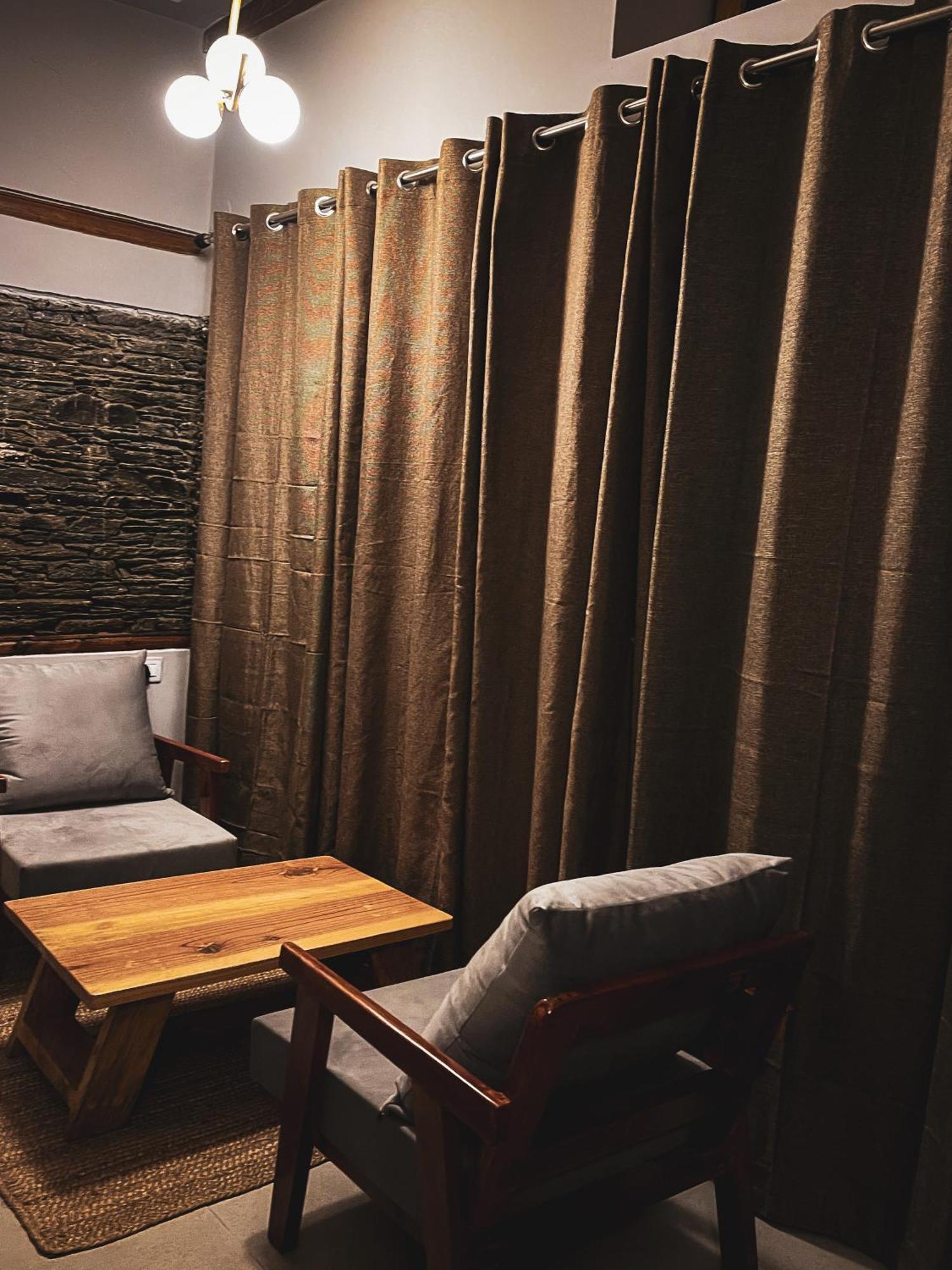 Bsr Farms Resort Pauri Bagian luar foto