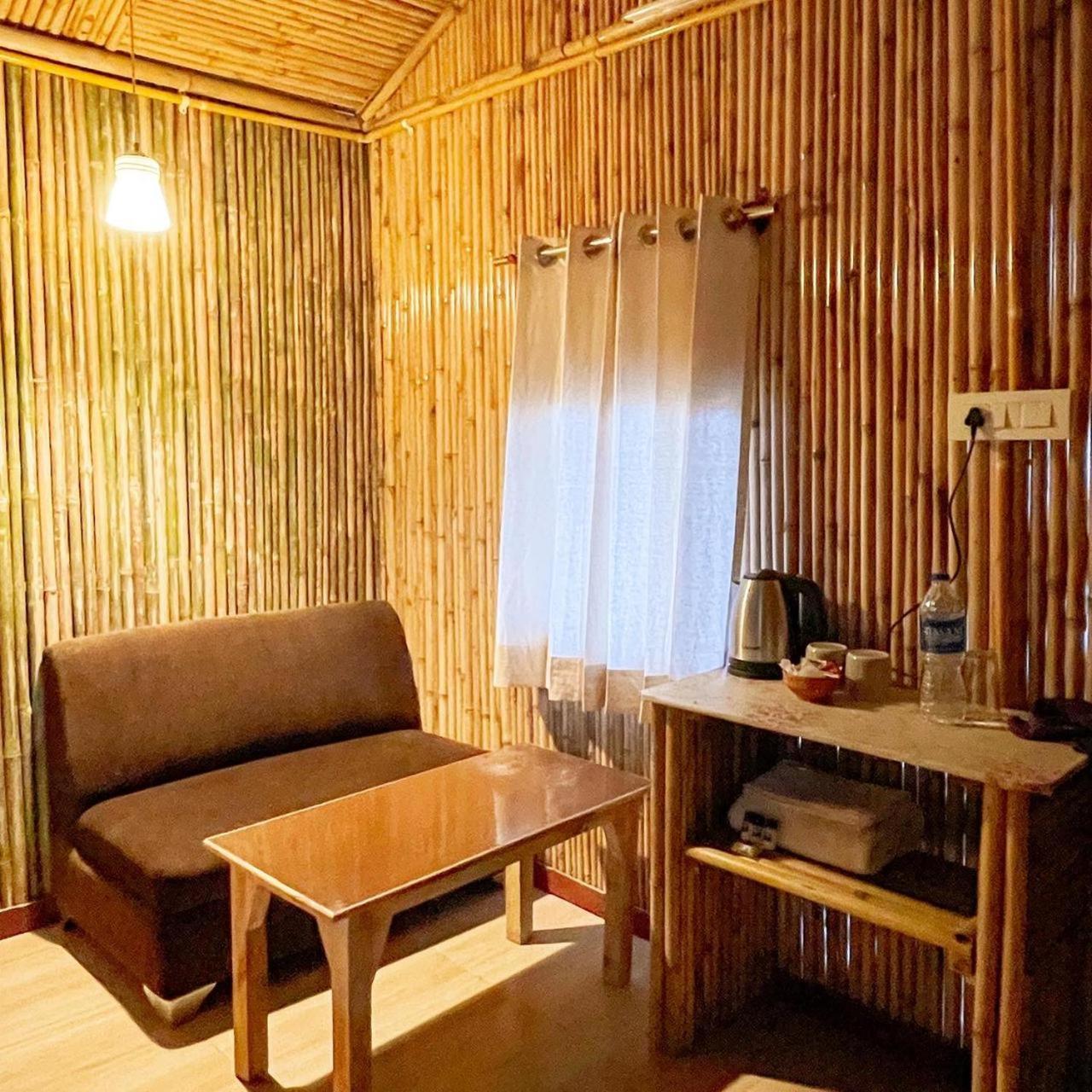 Bsr Farms Resort Pauri Bagian luar foto