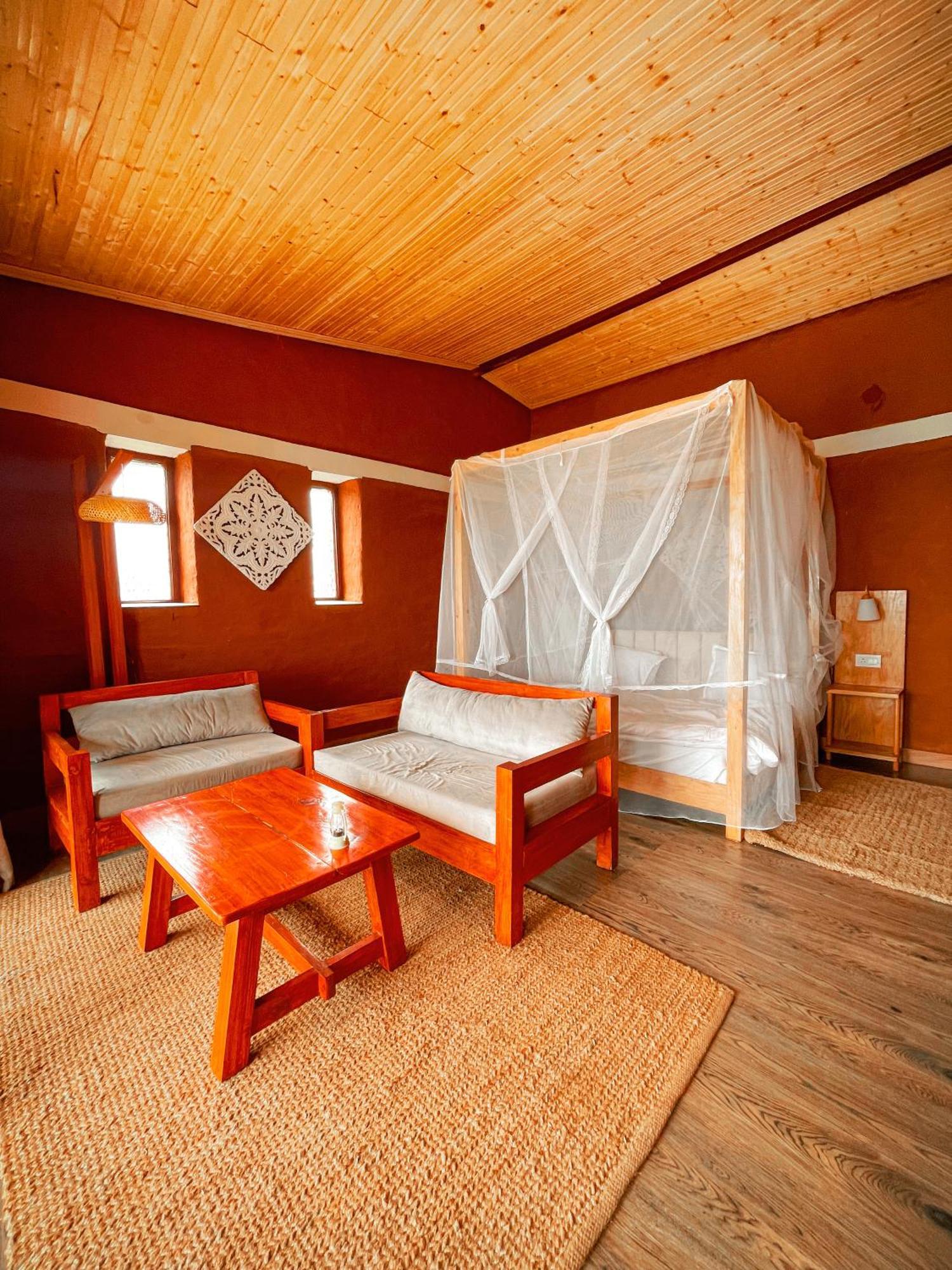 Bsr Farms Resort Pauri Bagian luar foto